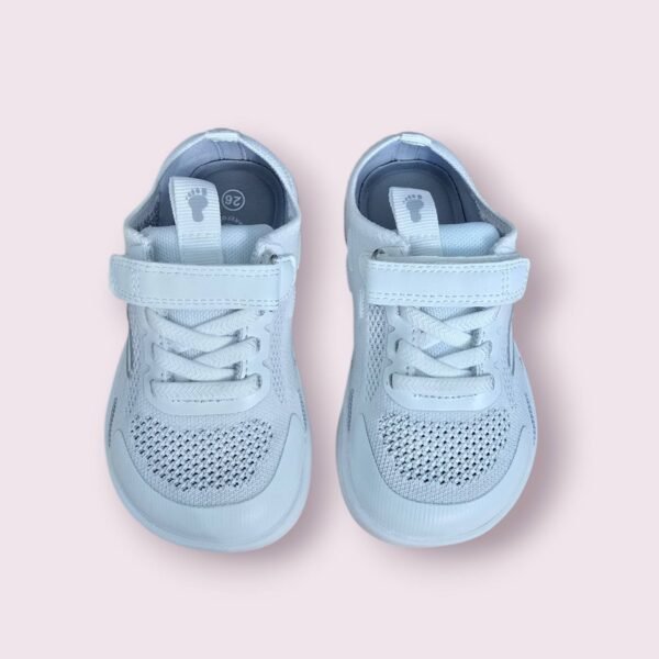 Zapatillas barefoot infantiles Senda de material textil con velcro, cordones elásticos y puntera reforzada